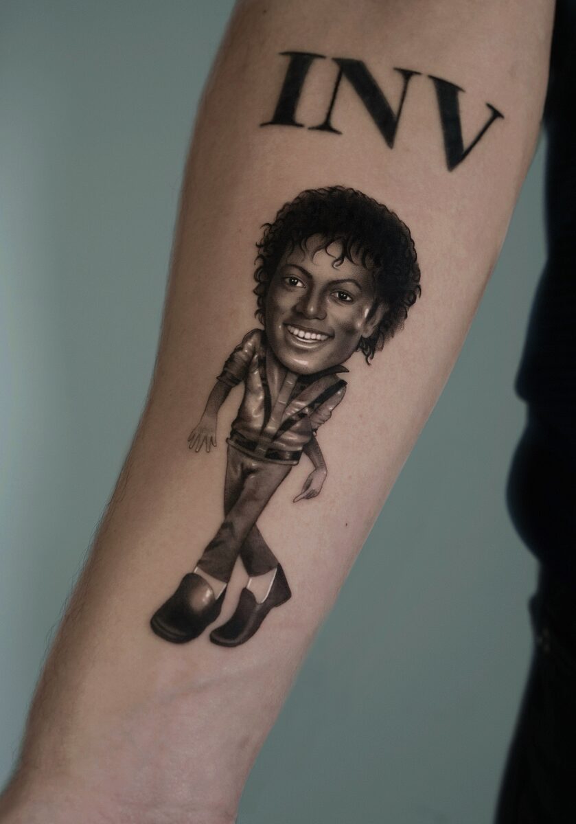 Caricatura microrealista de Michael Jackson, serie Big Heads